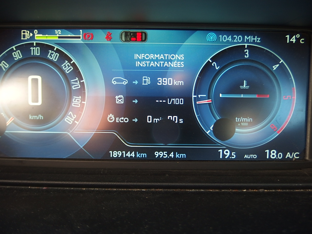 C4 Picasso 1.6 HDI115 CONFORT 2014 occasion 10600 Savi&egrave;res