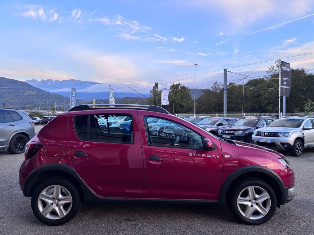 Sandero 0.9 TCE 90CH STEPWAY PRESTIGE EURO6 2016 occasion 38130 ECHIROLLES
