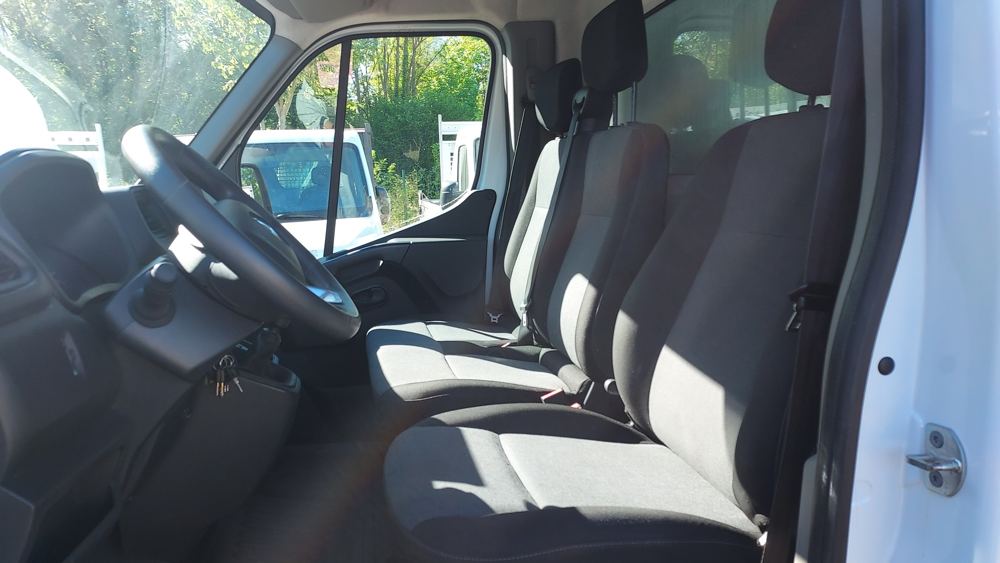 Master RJ3500 L3 COFFRE 2.3 BLUE DCI 145CH +COFFRE 2023 occasion 60600 Clermont