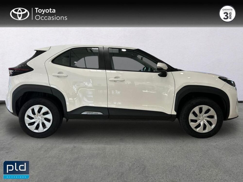 Yaris Cross 116h Dynamic MY22 2023 occasion 13300 Salon-de-Provence