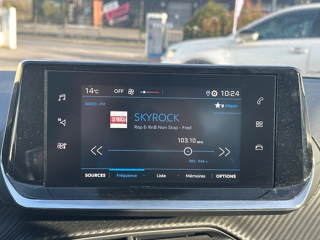 208 1.2 PURETECH 100CH S&S STYLE 2022 occasion 16400 Puymoyen
