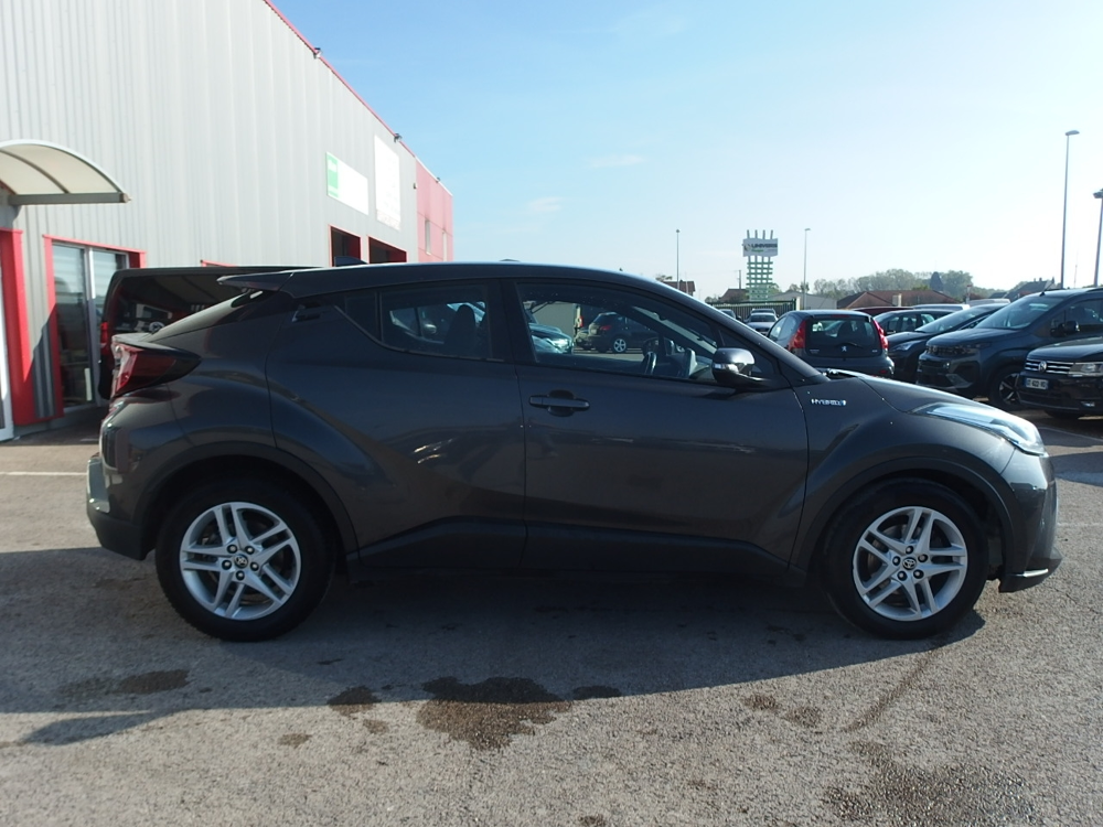 C-HR 122H DISTINCTIVE 2WD E-CVT MY20 2021 occasion 10600 Savi&egrave;res
