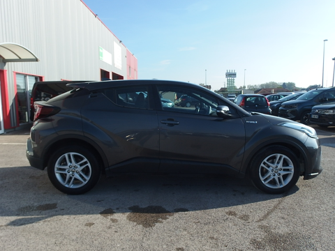 C-HR 122H DISTINCTIVE 2WD E-CVT MY20 2021 occasion 10600 Savi&egrave;res