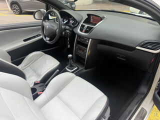 207 CC 1.6 HDI110 FAP ROLAND GARROS IV 2013 occasion 06400 Cannes