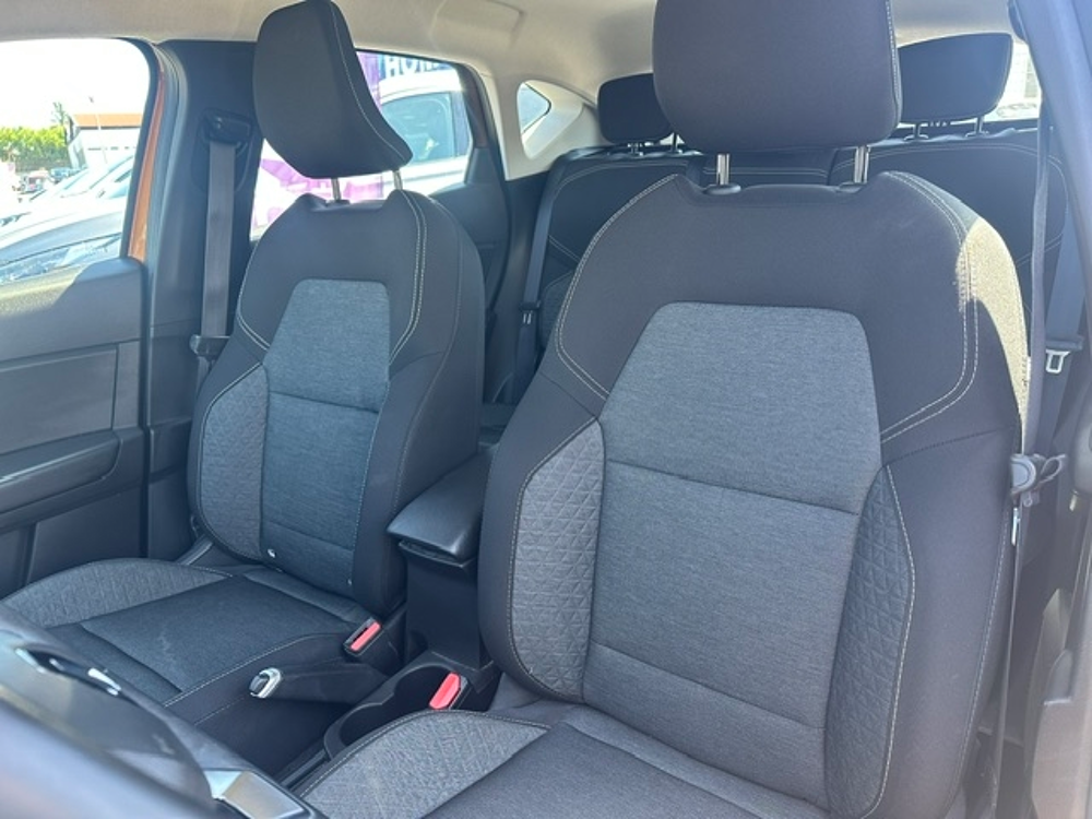 Captur 1.6 E-TECH HYBRIDE 145CH BUSINESS 2022 occasion 16400 Puymoyen