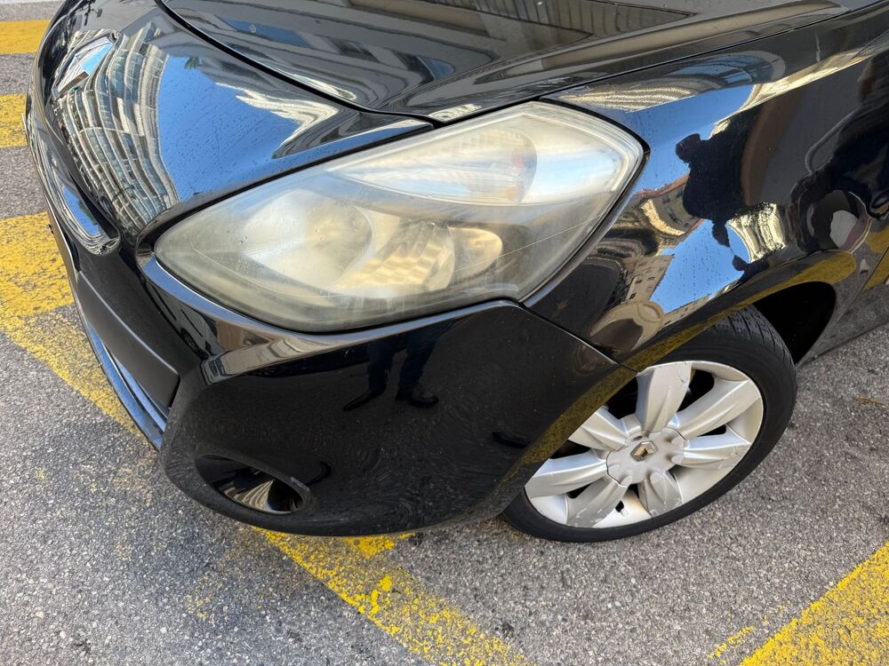 Clio III 1.5 DCI 85CH EXCEPTION 5P 2010 occasion 06400 Cannes