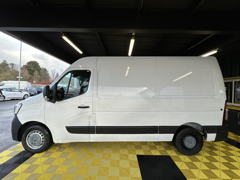 Master F3300 L2H2 2.3 BLUE DCI 135CH CONFORT EURO6 2022 occasion 56530 Qu&eacute;ven