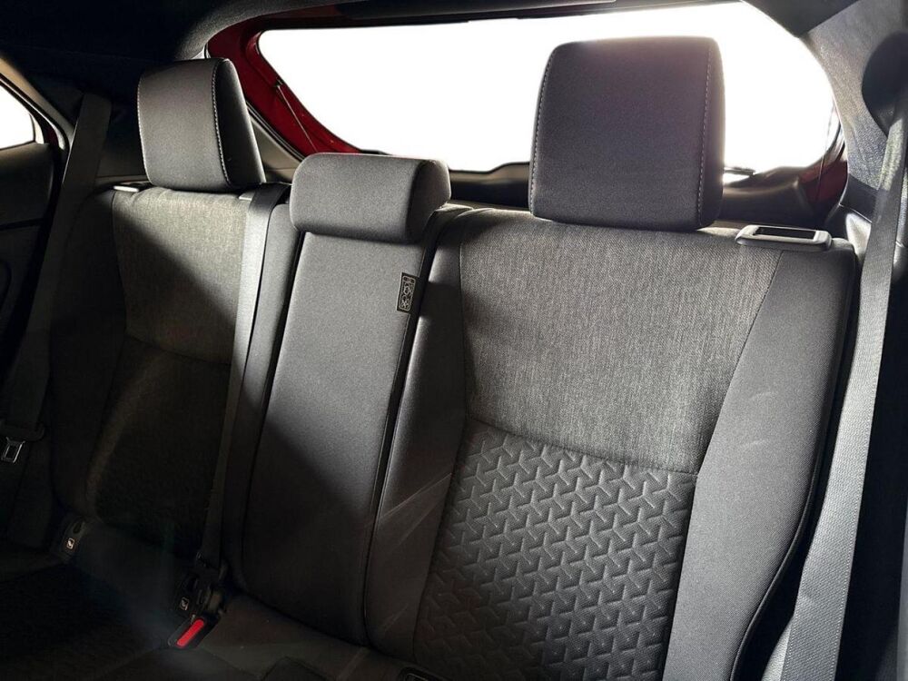 Yaris Cross 116h Design MY22 2023 occasion 13300 Salon-de-Provence