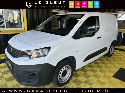 Peugeot Partner STANDARD 650KG BLUEHDI 100CH S&S BVM6 ASPHALT 2022 occasion Quéven 56530