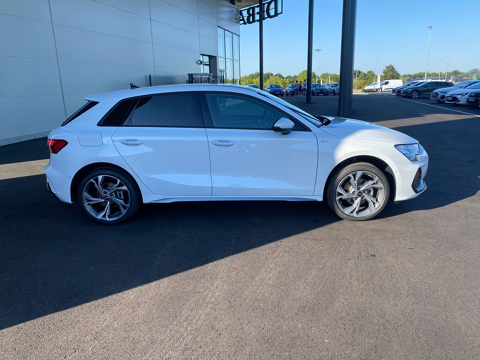 A3 1.5 TFSI 150CH HYBRIDE S LINE S TRONIC 7 2026 occasion 31670 Lab&egrave;ge
