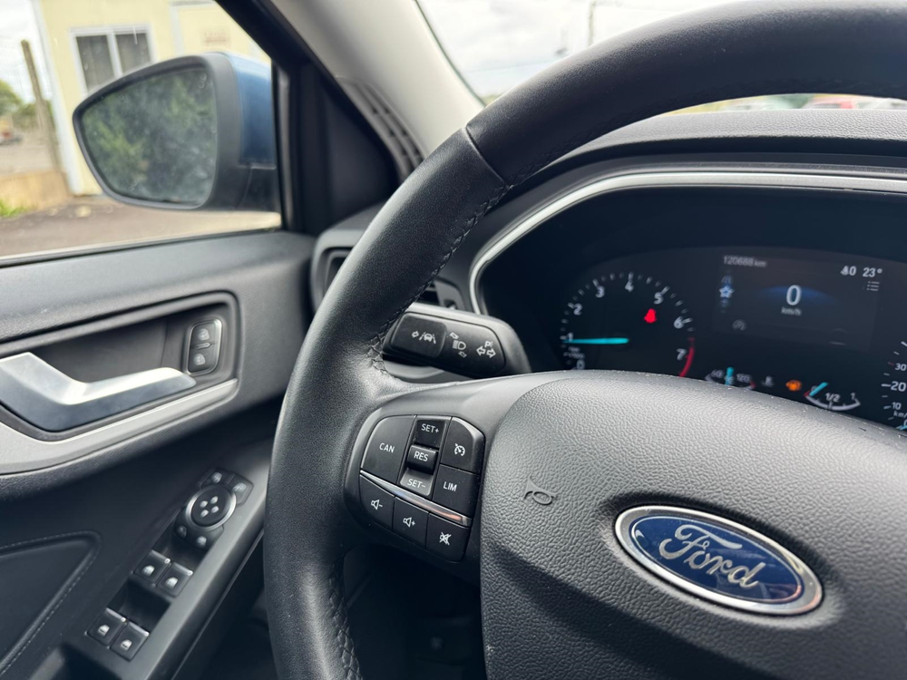 Focus 1.0 ECOBOOST 100CH TREND BUSINESS- SUIVI D ENTRETIEN COMPLET 2020 occasion 44290 Conquereuil