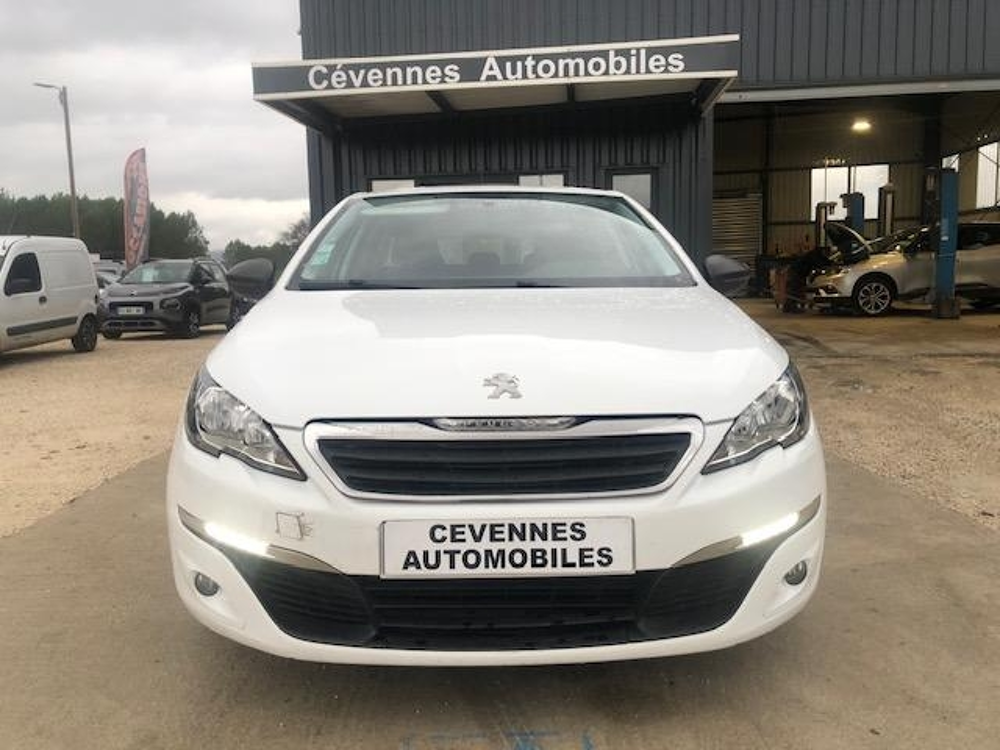 308 SW 1.6 BLUEHDI 120CH ACCESS DISTRIBUTION NEUVE 2016 occasion 30360 V&eacute;z&eacute;nobres