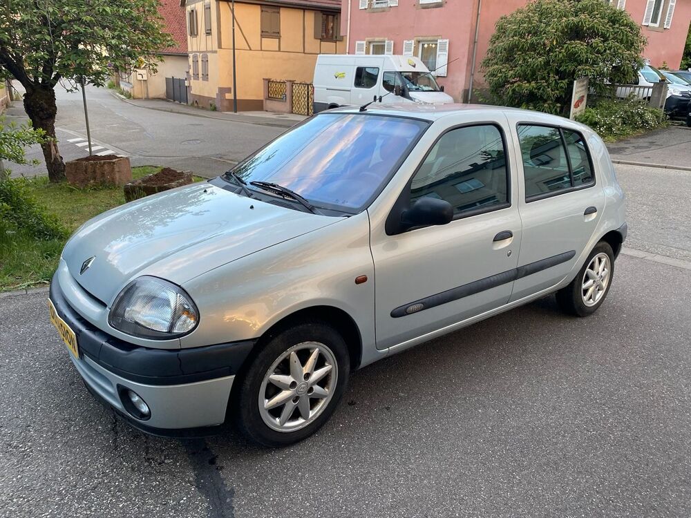 Clio II 1.2 (1149) 58CH RTA 5P 1999 occasion 67330 Bouxwiller