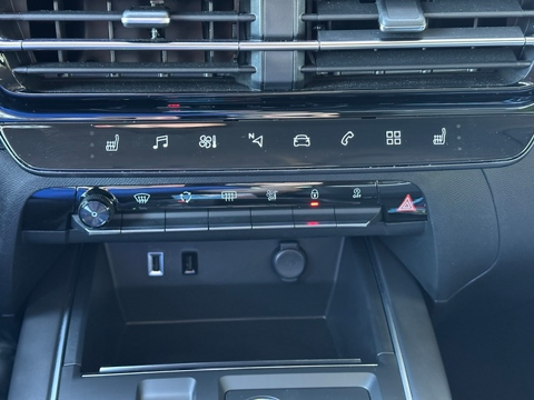 C5 aircross 1.5 BLUEHDI 130CH MAX BOITE AUTOMATIQUE 2025 occasion 16400 Puymoyen