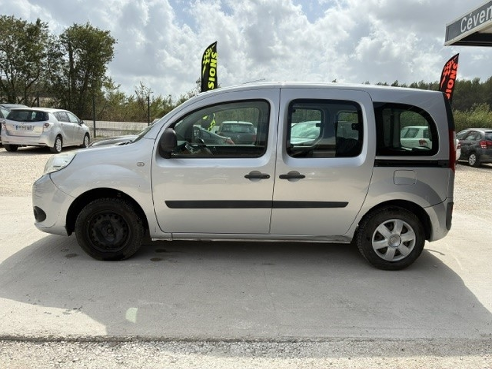 Kangoo 1.5 DCI 90CH ENERGY CLIM DISTRIBUTION NEUVE 2016 occasion 30360 V&eacute;z&eacute;nobres