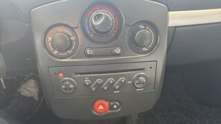 Clio III 1.5 DCI 70CH DYNAMIQUE 5P 2008 occasion 56530 QUEVEN