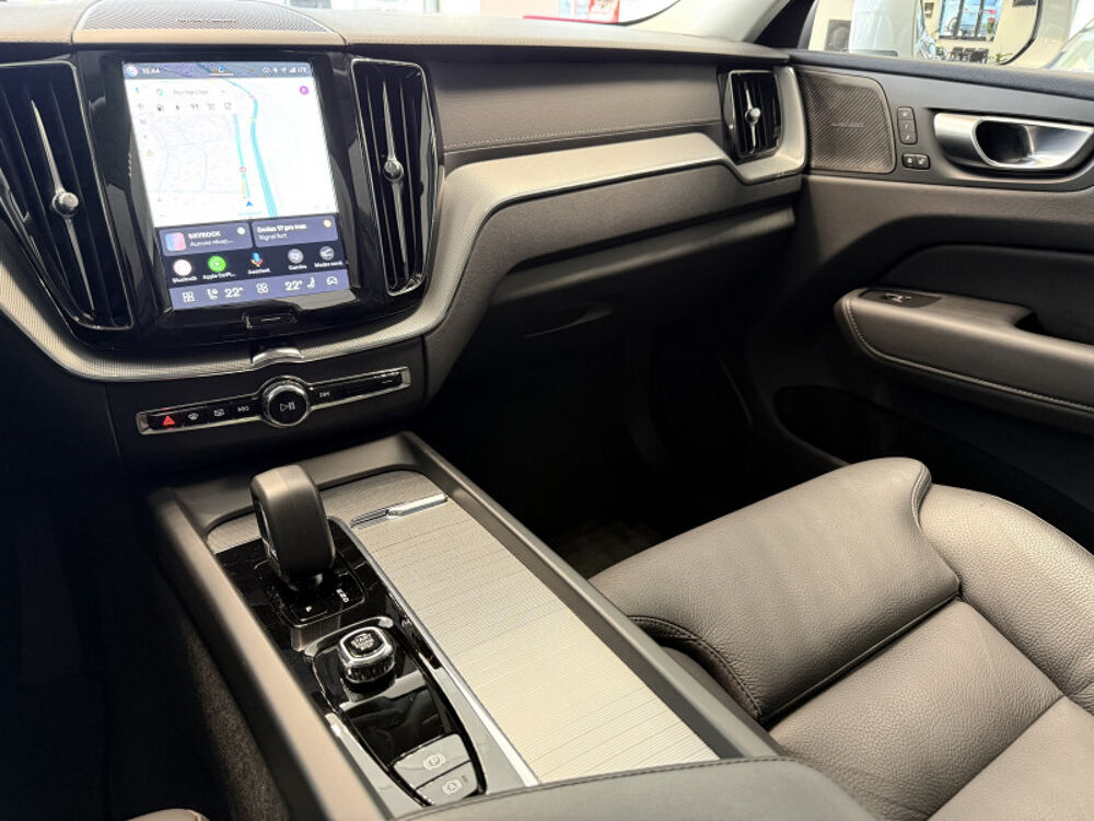 XC60 T8 AWD RECHARGE 310 + 145CH ULTIMATE STYLE CHROME GEARTRONIC 2023 occasion 57350 Stiring-Wendel