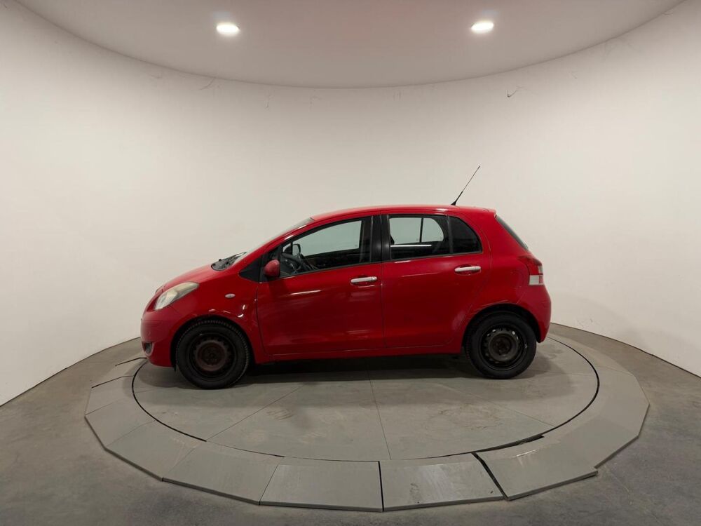 Yaris 90 D-4D Confort 5p 2011 occasion 78520 LIMAY