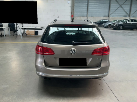 Passat 2.0 TDI 140CH BLUEMOTION TECHNOLOGY FAP CONFORTLINE DSG6 2014 occasion 38150 Salaise-sur-Sanne