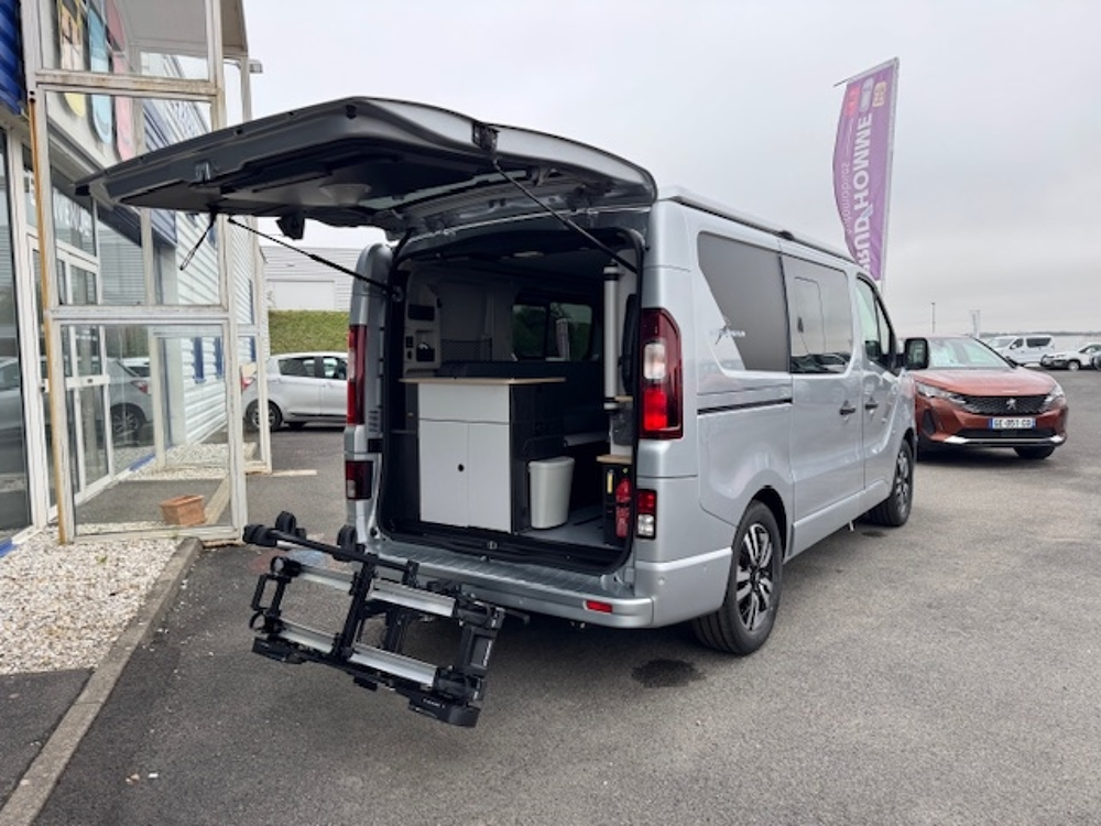 Trafic L1H1 FLEX PLUS CONFORT+ BLUEDCI 130CH occasion 16400 Puymoyen