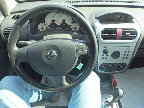 Corsa 1.3 CDTI COSMO 3P 2004 occasion 10600 Savi&egrave;res