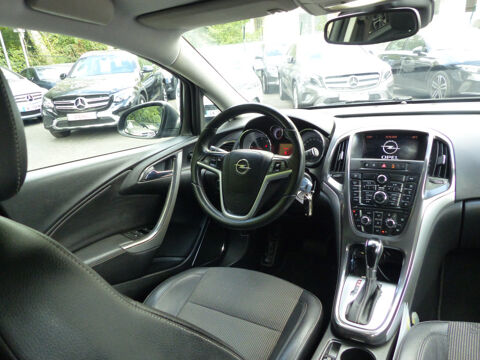 Astra 2.0 CDTI160 FAP COSMO BA 2010 occasion 77144 Mont&eacute;vrain