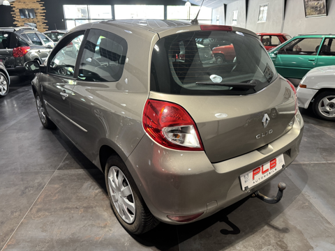 Clio III 1.5 DCI 85CH EXCEPTION PLB AUTO 2009 occasion 12000 RODEZ