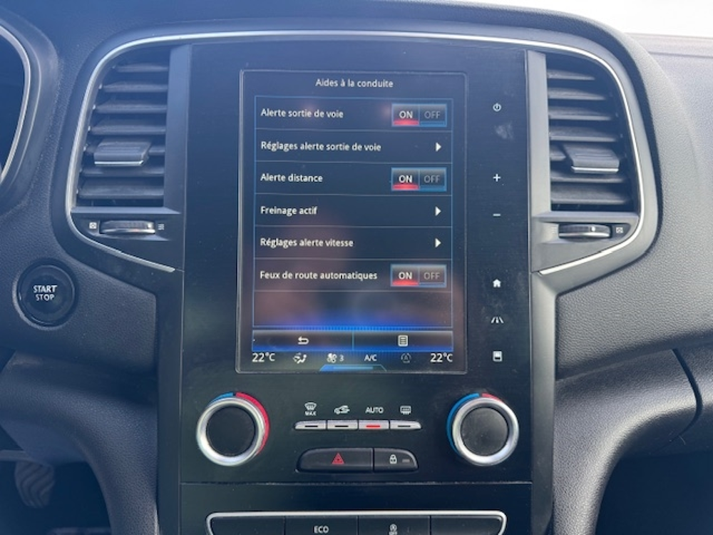 Megane IV 1.6 DCI 130CH ENERGY INTENS 2018 occasion 16400 Puymoyen