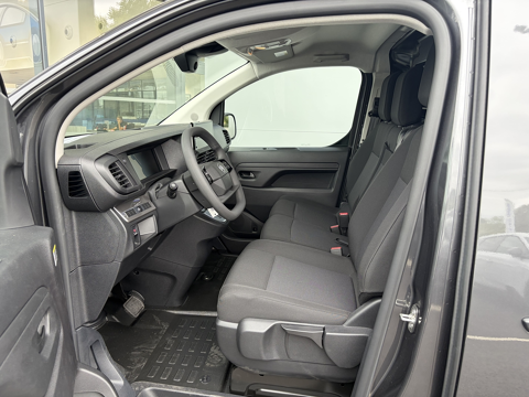 Jumpy M 2.2 DIESEL 180CH AUTOMATIQUE 2026 occasion 87270 COUZEIX