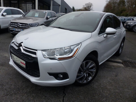 Citro&euml;n DS4 1.6 E-HDI115 AIRDREAM SO CHIC ETG6 2014 occasion Mont&eacute;vrain 77144