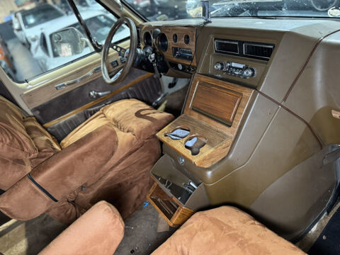  1983 occasion 63170 Aubi&egrave;re
