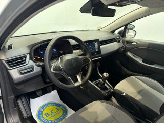 Clio V 1.5 BLUE DCI 100CH EVOLUTION - 24 AUTO ECOLE 2024 occasion 28630 Nogent-le-Phaye