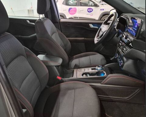 Kuga 2.5 DURATEC 190CH HYBRID FLEXIFUEL ST-LINE POWERSHIFT 2024 occasion 38070 Saint-Quentin-Fallavier