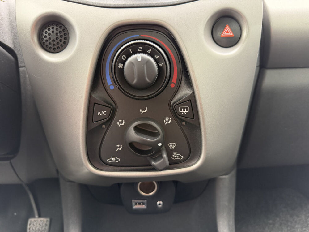 C1 VTI 68 FEEL 3P / MOTEUR A CHAINE DE DISTRIBUTION 2018 occasion 38130 ECHIROLLES