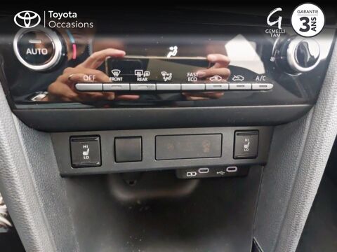 Yaris Cross 130h Design MC24 2025 occasion 26200 Mont&eacute;limar
