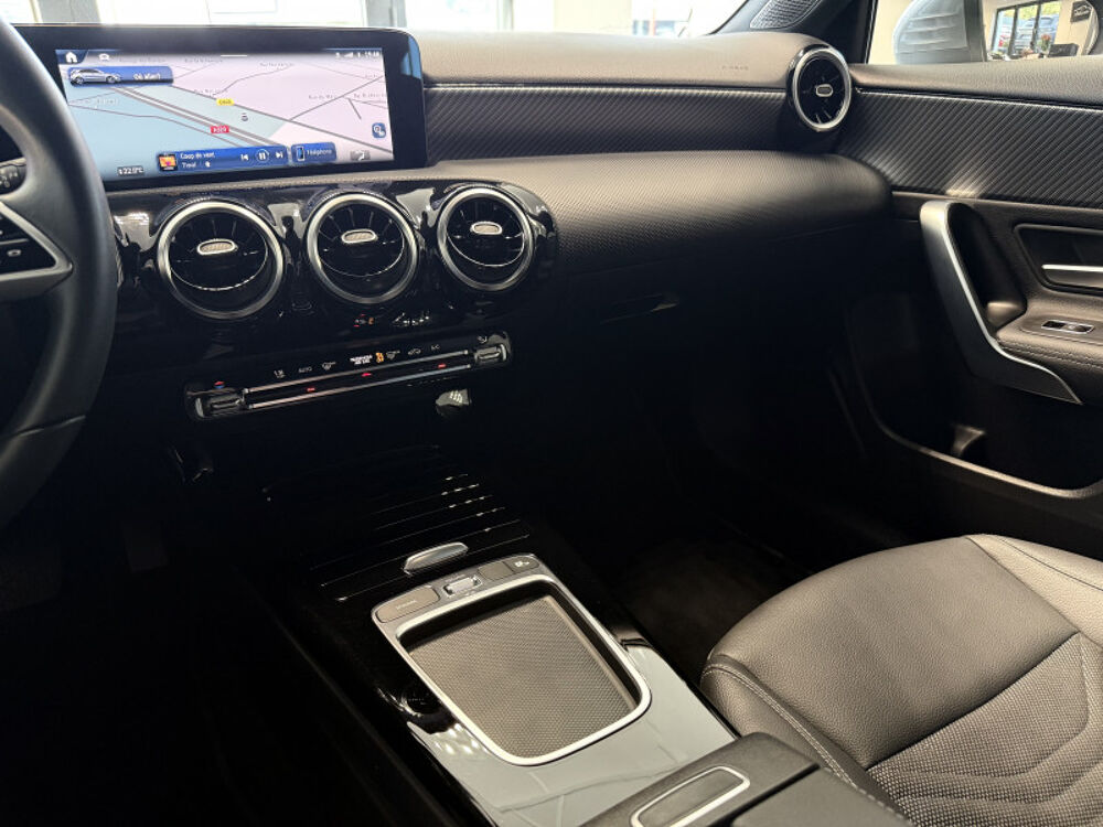 Classe A 286,55/MOIS* / 180 D 116CH BUSINESS LINE 8G-DCT 2023 occasion 57350 Stiring-Wendel