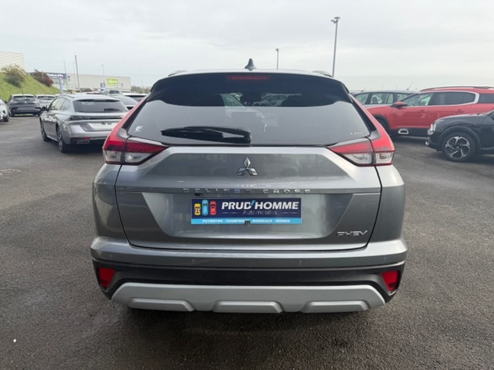 Eclipse Cross 2.4 MIVEC PHEV 188CH BUSINESS 4WD 2024 occasion 16400 Puymoyen
