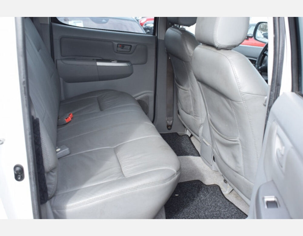 Hilux 3.0 Turbo diesel DOUBLE CABINE 4x4 BA 2008 occasion 34740 Vendargues