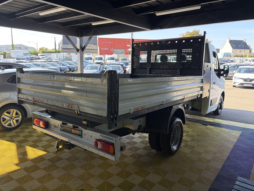 Master RJ3500 L3 COFFRE 2.3 BLUE DCI 130CH EUROVI 2023 occasion 56530 Qu&eacute;ven