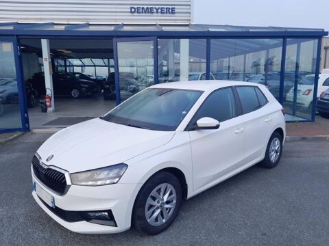 Annonce voiture Skoda Fabia 15990 €