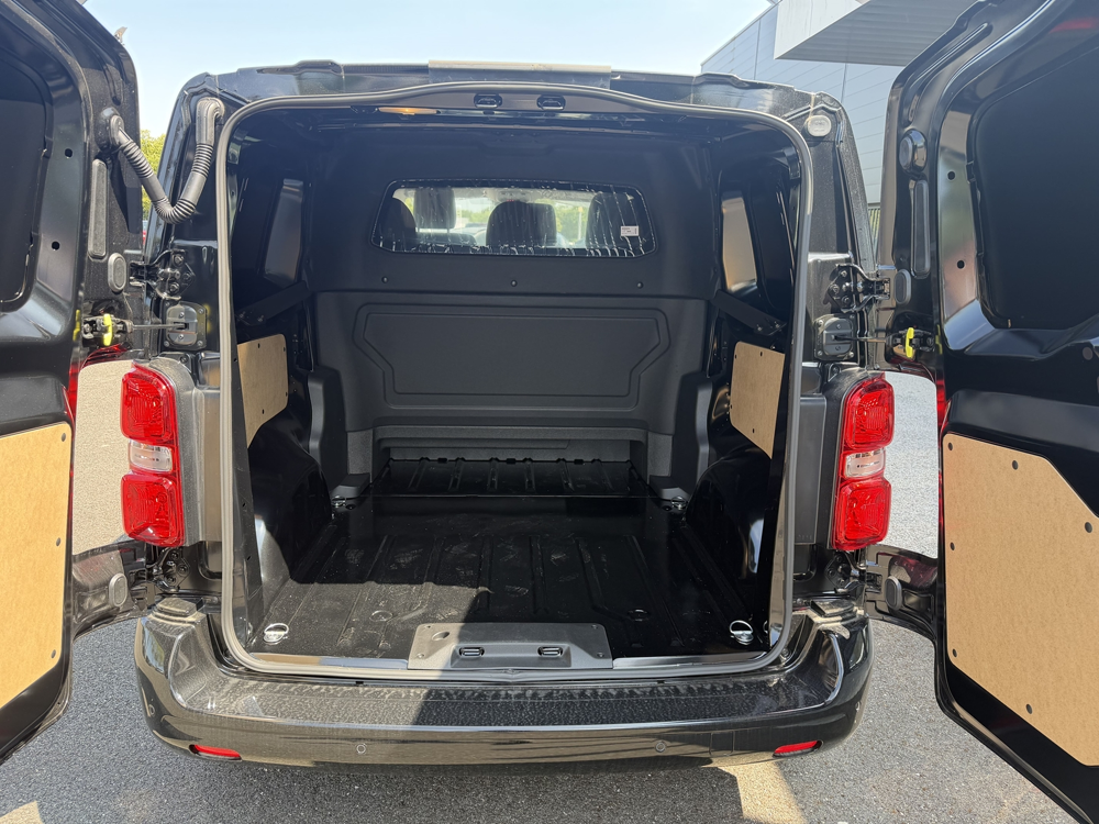Jumpy M 2.2 DIESEL 180CH CABINE APPROFONDIE FIXE AUTOMATIQUE 2026 occasion 34500 B&eacute;ziers