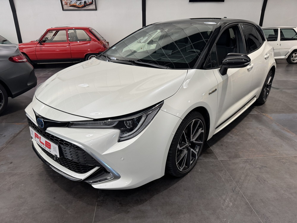 Corolla 184 CV 62 800 KM PREMIERE MAIN HYBRIDE COLLECTION MY19 2019 occasion 12000 RODEZ