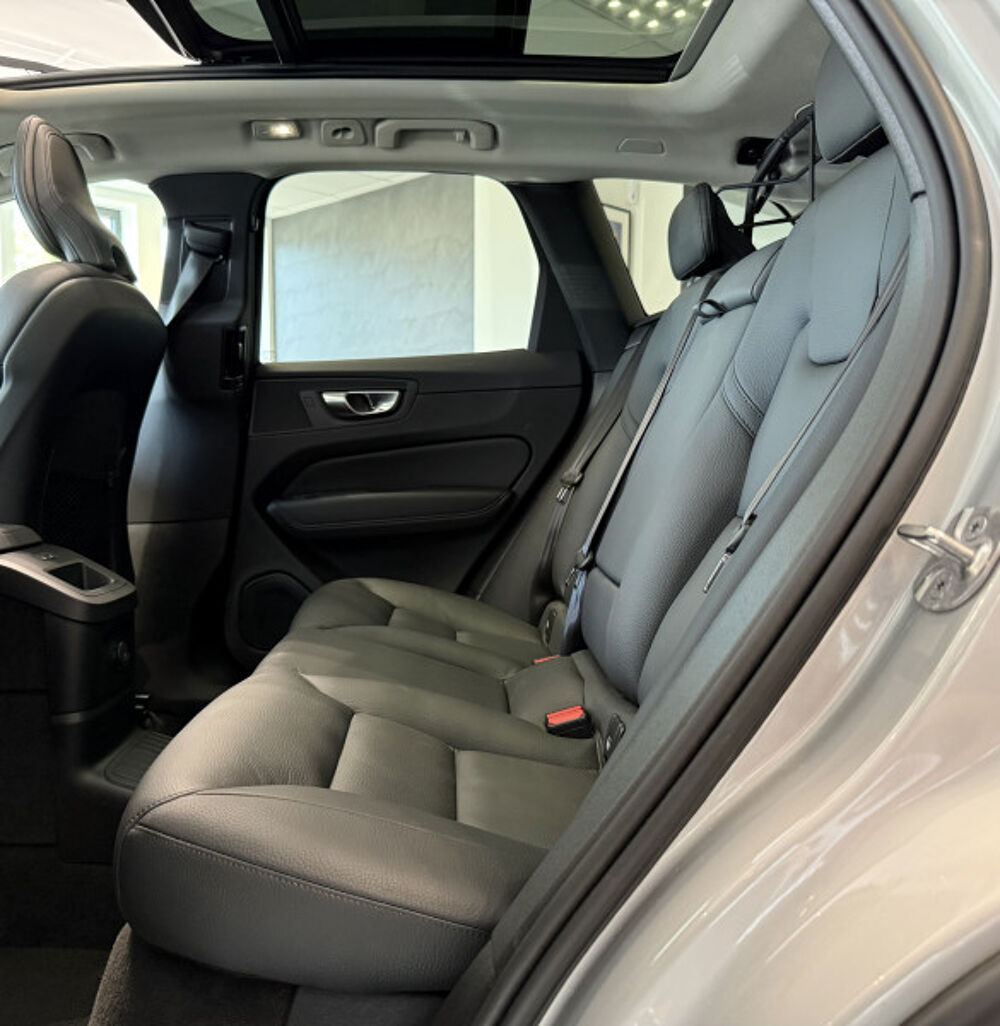 XC60 T8 AWD RECHARGE 310 + 145CH ULTIMATE STYLE CHROME GEARTRONIC 2023 occasion 57350 Stiring-Wendel