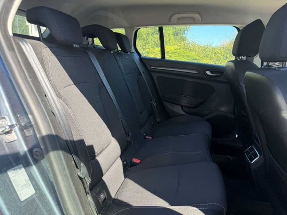 Megane IV 1.5 BLUE DCI 115CH BUSINESS -21N 2022 occasion 82000 Montauban