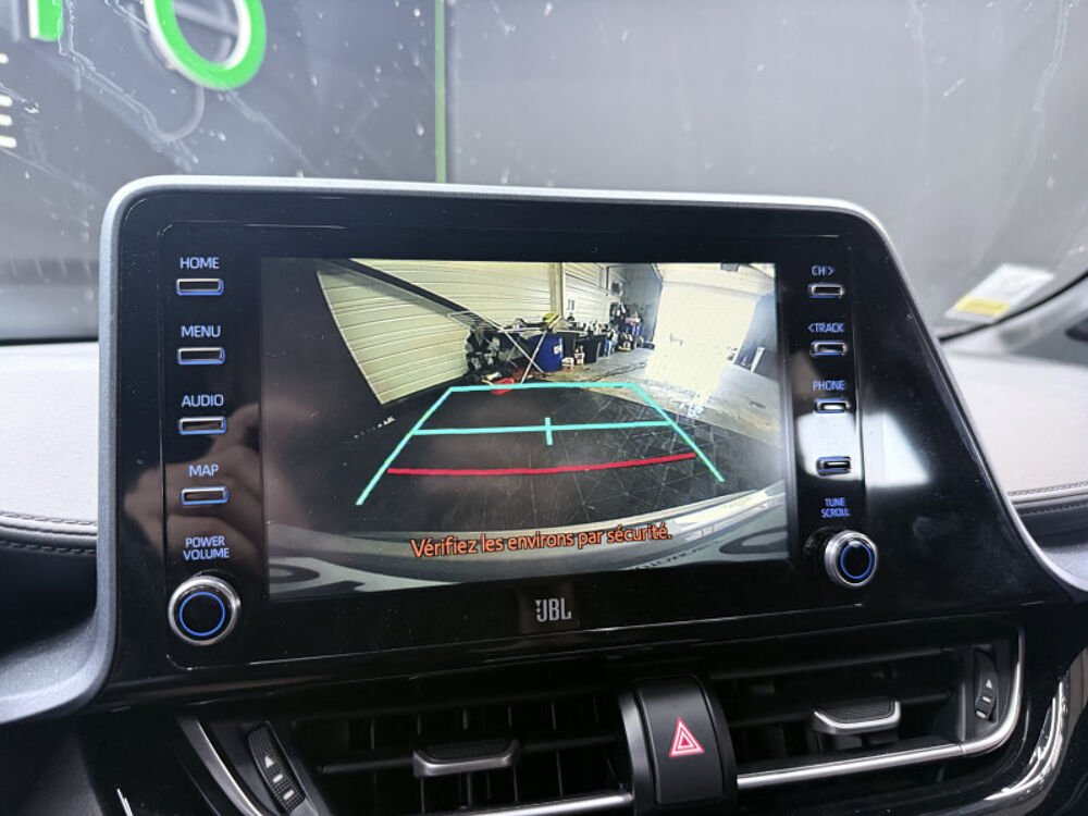 C-HR 122H GRAPHIC 2WD E-CVT MY20 2021 occasion 57185 CLOUANGE
