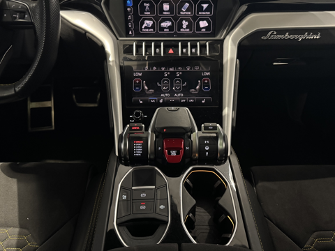 Urus V8 4.0 BI-TURBO 650CV BANG & OLUFSEN ADVANCED PLB AUTO 2018 occasion 12000 RODEZ