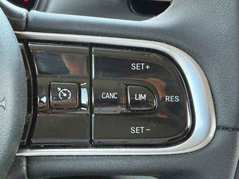 500 E 118CH PACK CONFORT 42KWH 2023 occasion 16400 Puymoyen