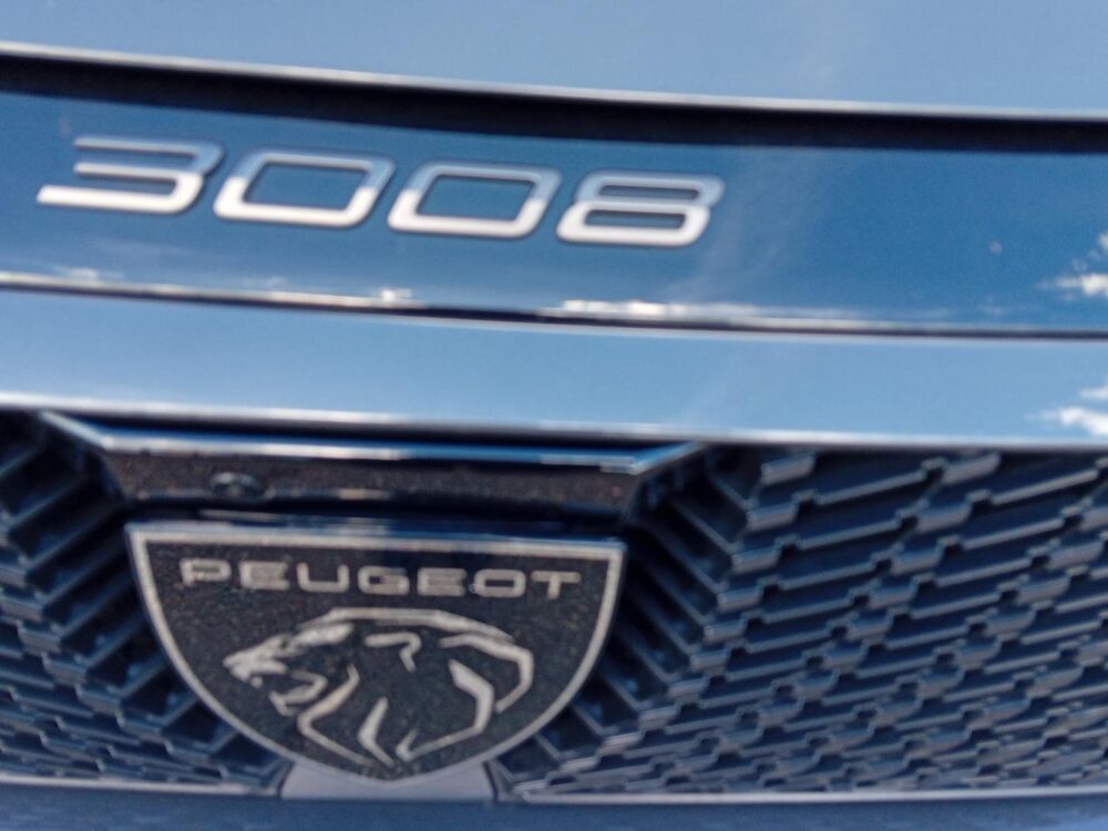 3008 1.2 Hybrid 145ch GT e-DCS6 / Pack 360 Vision & Drive Assist 2026 occasion 28500 Vernouillet