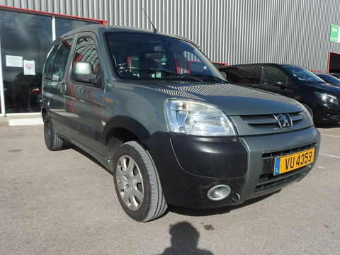 Annonce voiture Peugeot Partner 4400 €