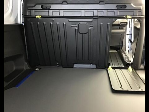 Berlingo XL Diesel 130ch automatique 2026 occasion 91650 BREUILLET
